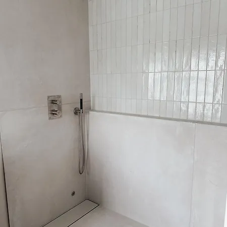 Exclusive House In